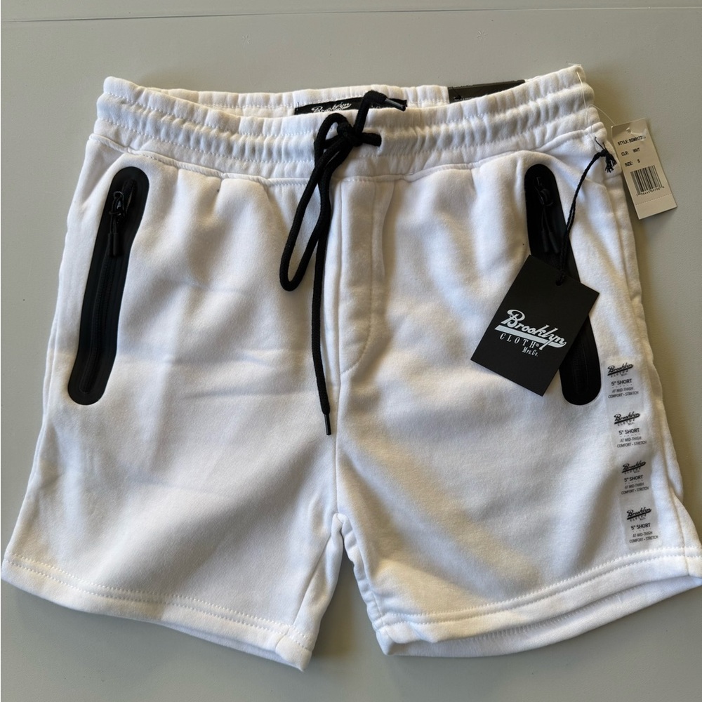 Brooklyn Cloth White Fleece Shorts | Size Small | NWT